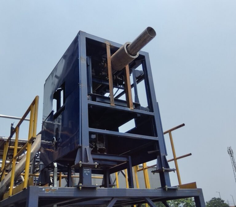 Scorpio Carbon Black Container Loading